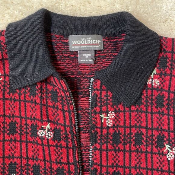 Woolrich Womens Red Black Plaid Floral Knit Zip Front Sweater Vest Sz M - Picture 2 of 8